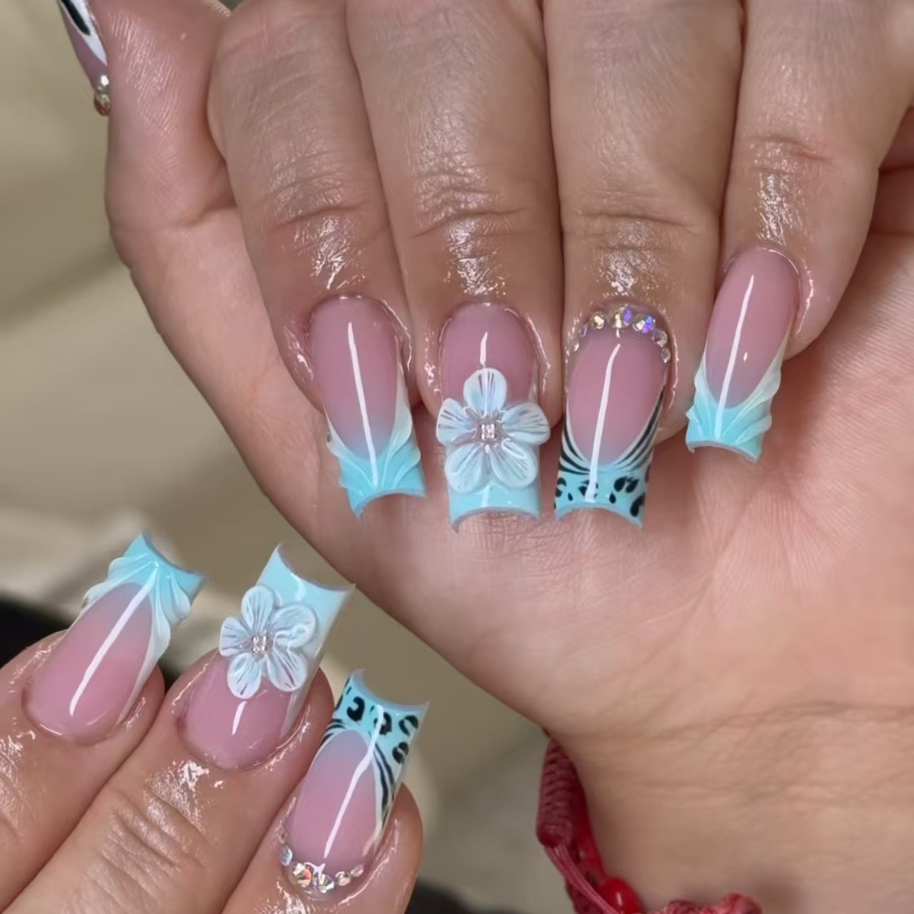 Nail Art Orange - Średnie sztuczne paznokcie dla kobiet i